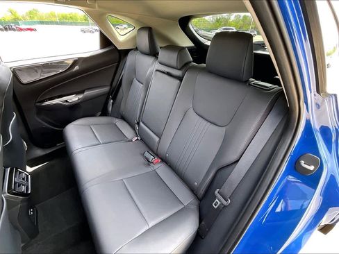 Used 2025 Lexus NX 250 FWD w/ Accessory Package (K3) image 18