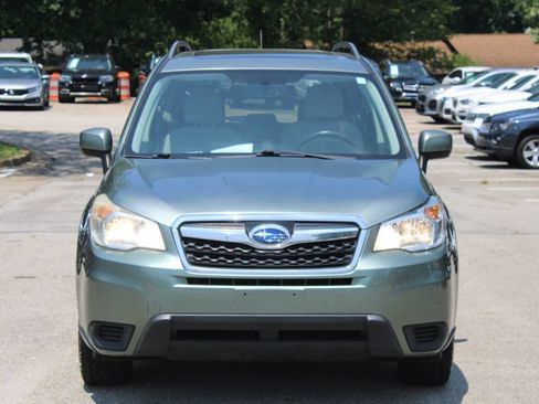 Used 2015 Subaru Forester 2.5i Premium w/ Popular Package #2 AWD/4WD image 2