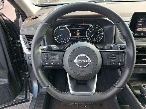 Certified 2023 Nissan Rogue SV w/ SV Premium B Package AWD/4WD image 20