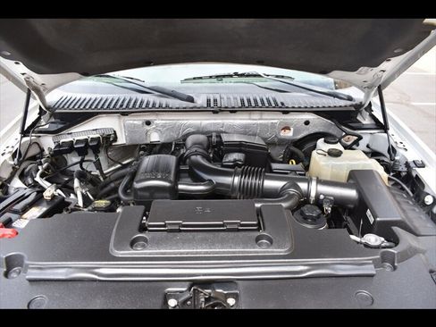 Used 2013 Ford Expedition EL XLT image 44