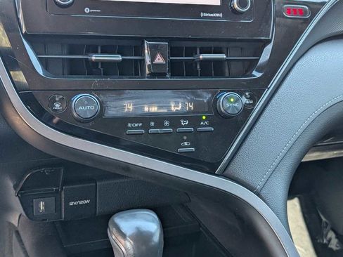 Used 2023 Toyota Camry SE image 15