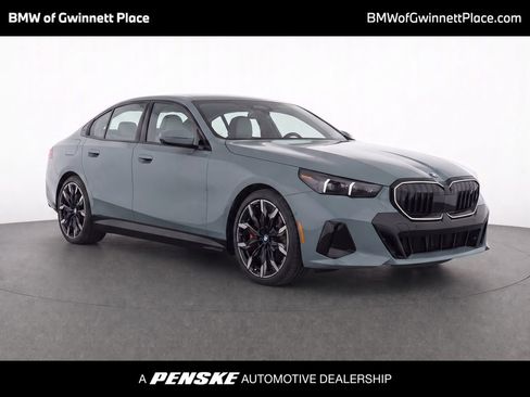 Used 2024 BMW i5 eDrive40i w/ M Sport Package RWD image 1