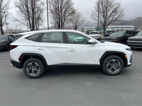 New 2026 Hyundai Tucson Blue SE AWD/4WD image 6