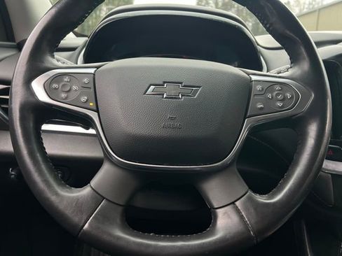 Used 2020 Chevrolet Traverse RS image 21