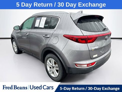 Used 2017 Kia Sportage LX w/ LX Popular Package image 6