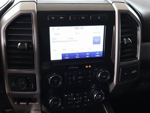 Used 2020 Ford F350 Lariat w/ Lariat Value Package image 33