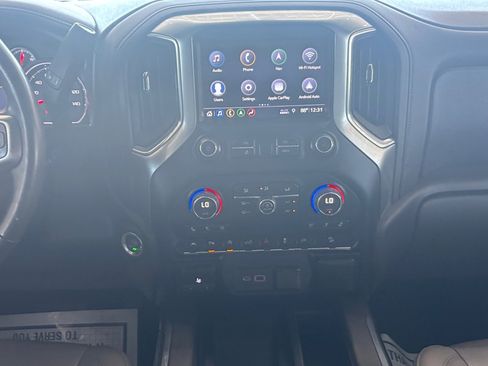 Used 2019 Chevrolet Silverado 1500 LTZ image 3