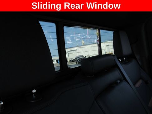 Used 2022 GMC Sierra 1500 AT4 w/ AT4 Premium Package AWD/4WD image 28