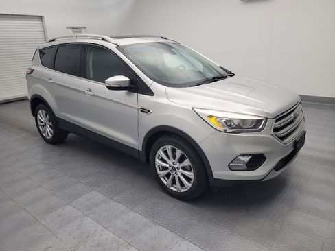 Used 2017 Ford Escape Titanium FWD image 11