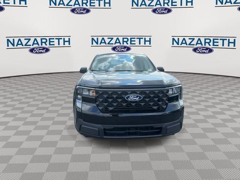 Used 2025 Ford Maverick XL image 3