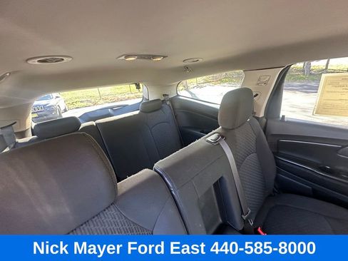 Used 2011 Chevrolet Traverse LT w/ Personal Connectivity Package image 27