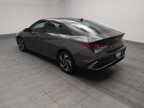 Used 2025 Hyundai Elantra Sport w/ Cargo Package FWD image 3