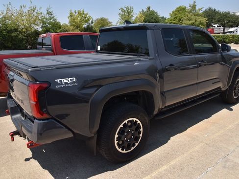 Used 2024 Toyota Tacoma TRD Off-Road AWD/4WD image 6