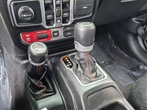 Used 2020 Jeep Wrangler Unlimited Rubicon AWD/4WD image 12