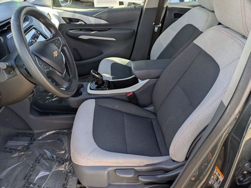 Used 2020 Chevrolet Bolt LT image 21
