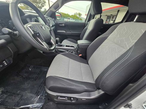 Used 2023 Toyota Tacoma TRD Sport image 22