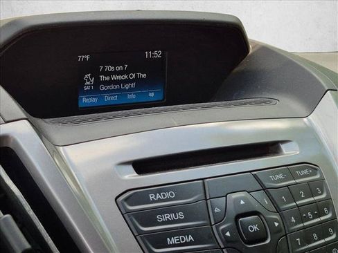 Used 2017 Ford Transit 350 XLT RWD image 7