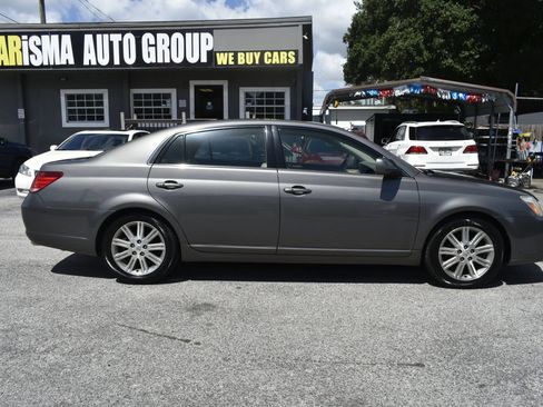 Used 2006 Toyota Avalon XL FWD image 2