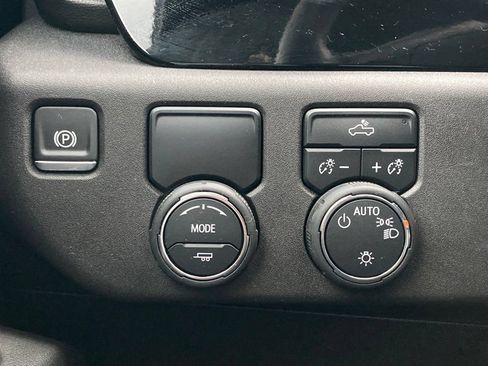 Used 2024 Chevrolet Silverado 1500 LT w/ Texas Edition Plus RWD image 14
