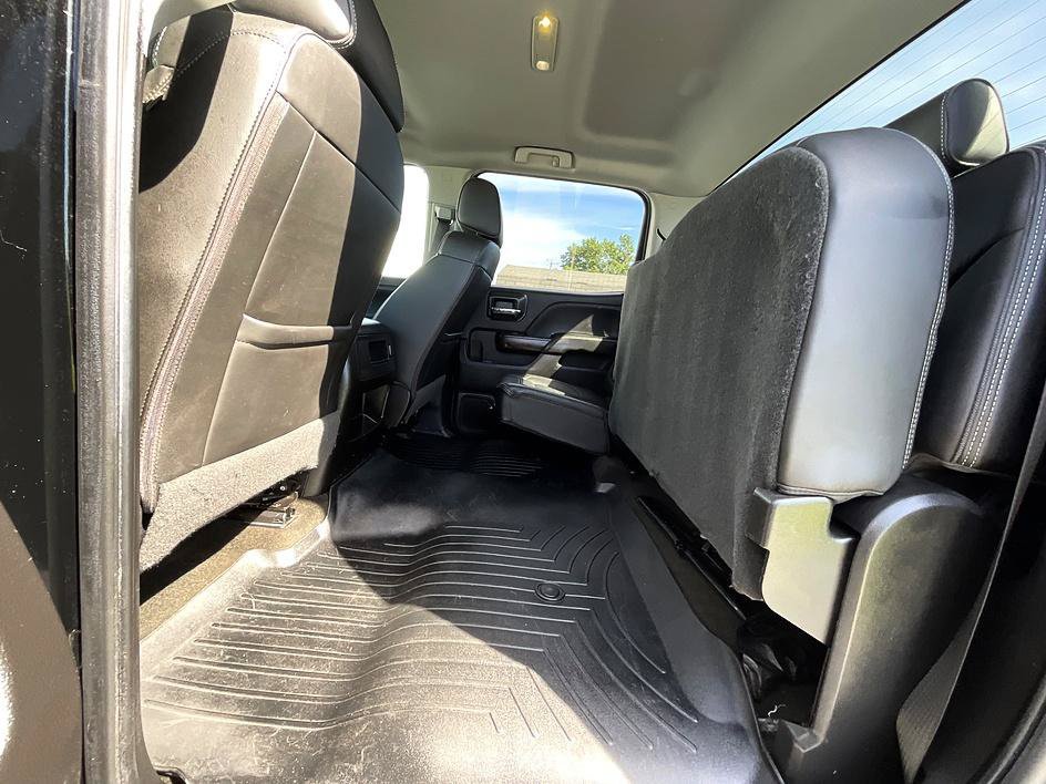 Used 2018 GMC Sierra 2500 Denali w/ Duramax Plus Package AWD/4WD image 35