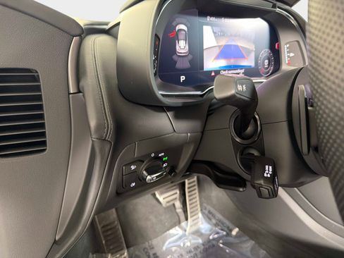 Used 2023 Audi R8 V10 performance image 34