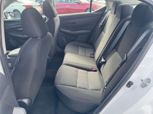 Used 2025 Nissan Sentra SV image 20