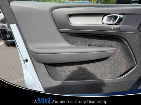 Used 2026 Volvo XC40 B5 Plus w/ Protection Package Premier image 11