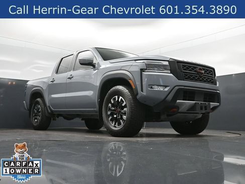 Used 2024 Nissan Frontier PRO-4X w/ Technology Package AWD/4WD image 47