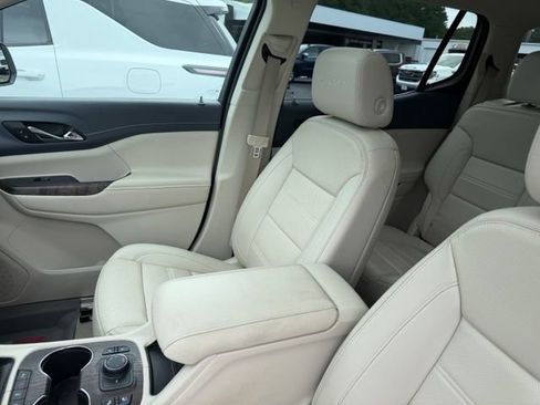 Certified 2021 GMC Acadia Denali w/ Denali Ultimate Package AWD/4WD image 16