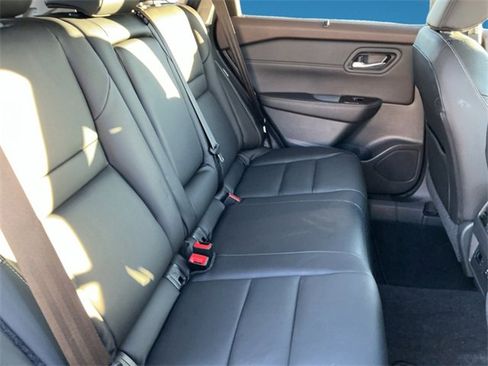 Used 2022 Nissan Rogue SL w/ SL Premium Package image 30