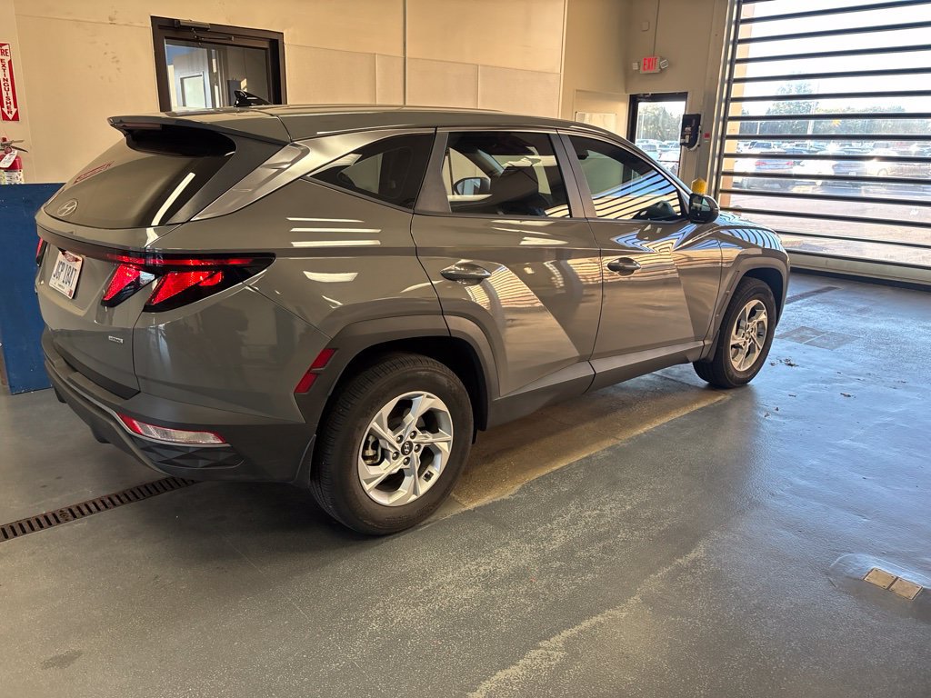 Used 2024 Hyundai Tucson SE AWD/4WD image 8