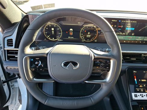 New 2026 INFINITI QX80 4WD image 17
