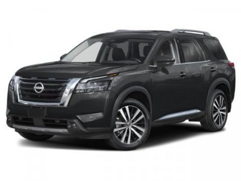 Used 2024 Nissan Pathfinder Platinum image 1