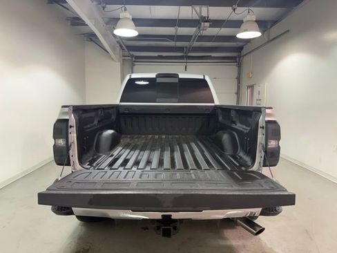 Used 2015 Chevrolet Silverado 2500 LTZ w/ LTZ Plus Package image 7