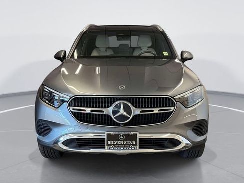 Used 2023 Mercedes-Benz GLC 300 4MATIC image 2