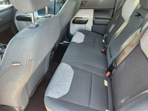 New 2025 Ford Maverick XLT w/ XLT Luxury Package image 21