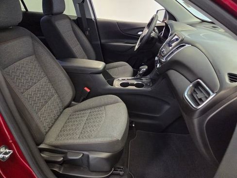 Used 2023 Chevrolet Equinox LT FWD image 18