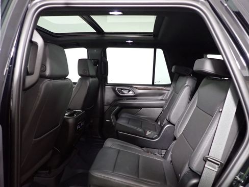 Used 2023 Chevrolet Tahoe Z71 w/ Z71 Off-Road Package AWD/4WD image 37