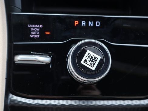 New 2025 Jeep Grand Cherokee Limited image 15