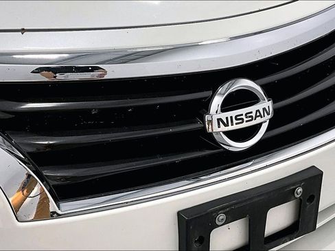 Used 2015 Nissan Altima 2.5 SL w/ Moonroof Package FWD image 34