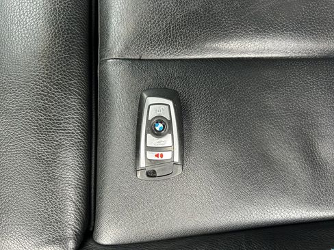 Used 2017 BMW M2 image 34