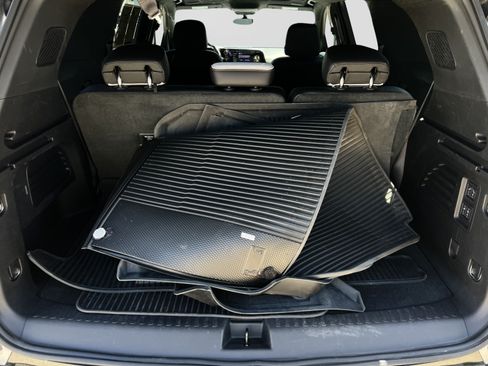 Used 2025 Chevrolet Traverse High Country w/ LPO, Floor Liner Package AWD/4WD image 26