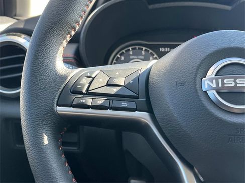 Certified 2025 Nissan Versa SR image 31