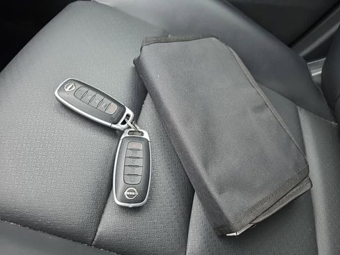 Certified 2023 Nissan Rogue SV w/ SV Premium B Package image 17