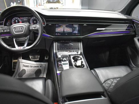 Used 2023 Audi SQ7 Prestige image 4