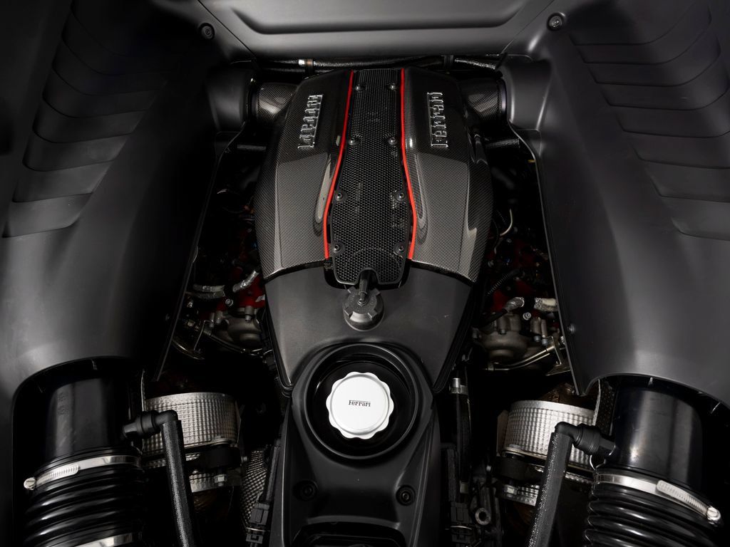 Used 2020 Ferrari 488 Pista Coupe RWD image 67