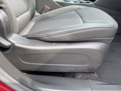 Used 2023 Buick Encore GX Select w/ Sport Touring Package FWD image 27