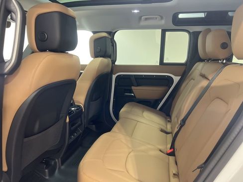 Used 2025 Land Rover Defender 110 S AWD/4WD image 22
