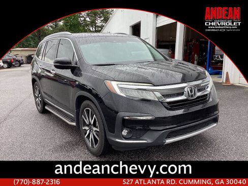 Used 2020 Honda Pilot Touring image 1