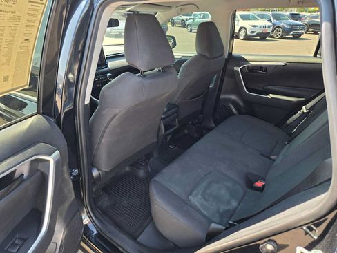 Certified 2020 Toyota RAV4 LE w/ Carpet Mat Package AWD/4WD image 16